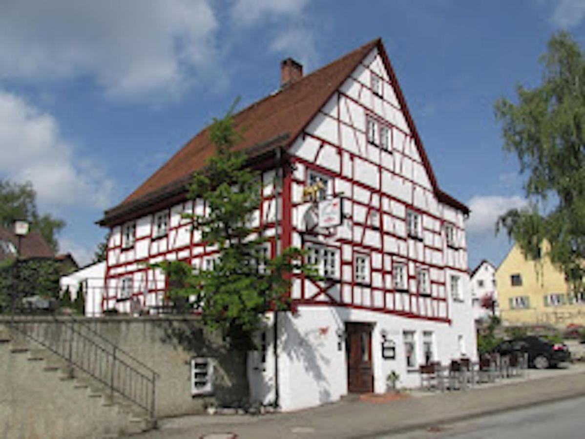 Schildwirtschaft Zum Rothen Ochsen Hotel Laupheim Exterior photo