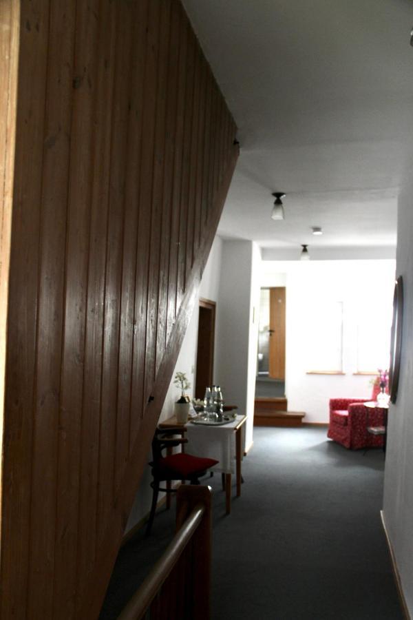 Schildwirtschaft Zum Rothen Ochsen Hotel Laupheim Exterior photo